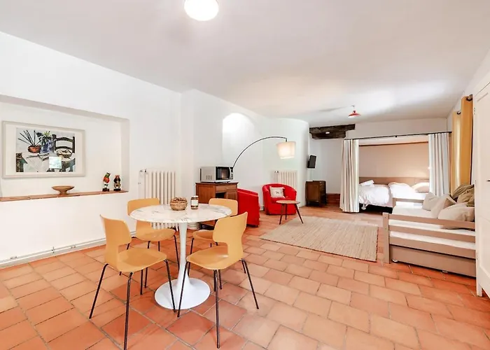 شقة Chateau De Salamon - Privee Réquista