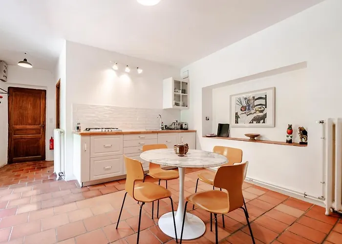 شقة Chateau De Salamon - Privee