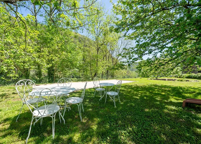 Chateau De Salamon - Privee شقة *