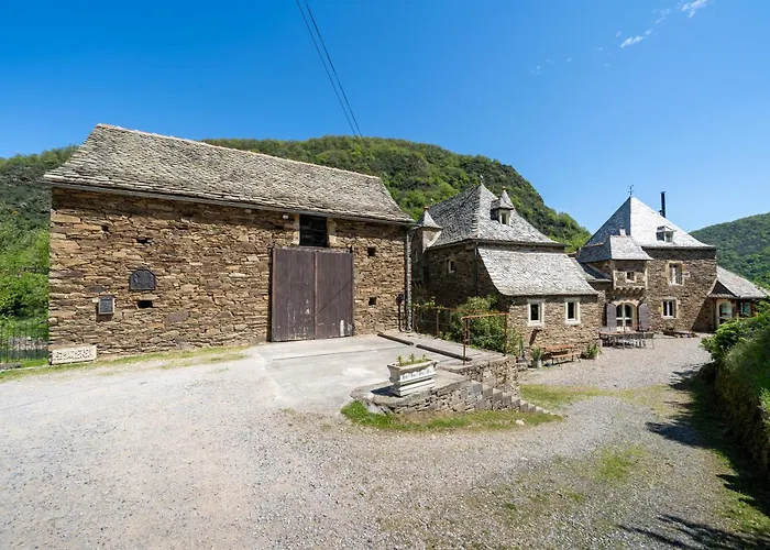 Chateau De Salamon - Privee * Réquista