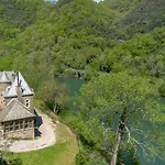 Chateau De Salamon - Privee Apartment Réquista