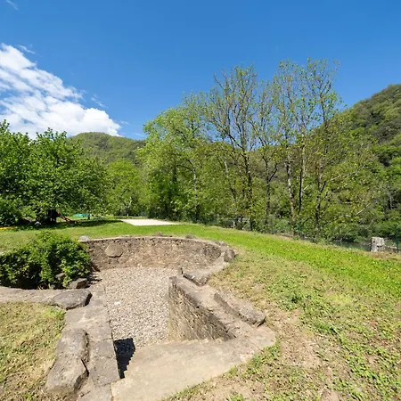 Chateau De Salamon - Privee Lägenhet